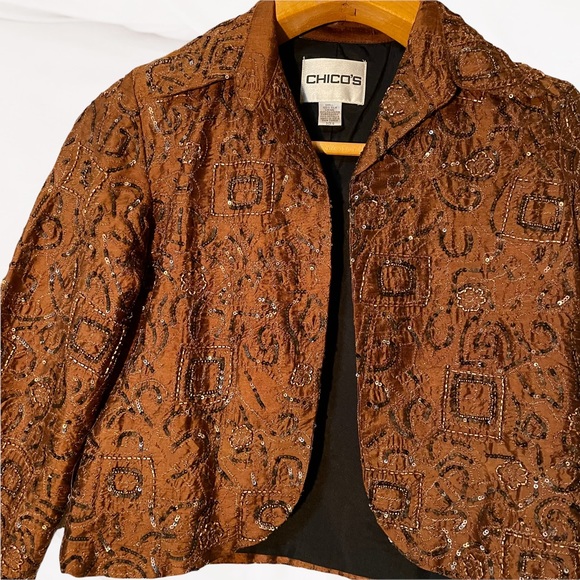 Women's Size 0 Chico’s Silk Beaded Jacket Beautiful Design - Picture 4 of 15